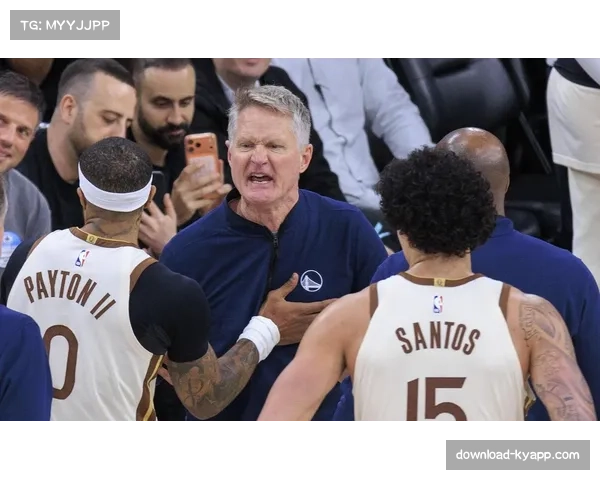 马克西干扰球事件暴露NBA回放规则与裁判权威冲突