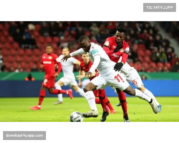 多特补时双响绝杀斯图加特,豪取联赛四连胜 多特补时双响绝杀斯图加特,豪取联赛四连胜